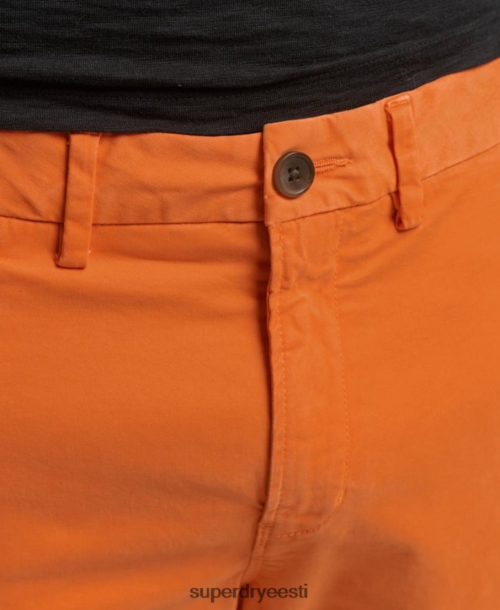 Superdry mehed orgaanilisest puuvillast südamikuga chino lühikesed püksid B2LT46475 Riietus oranž