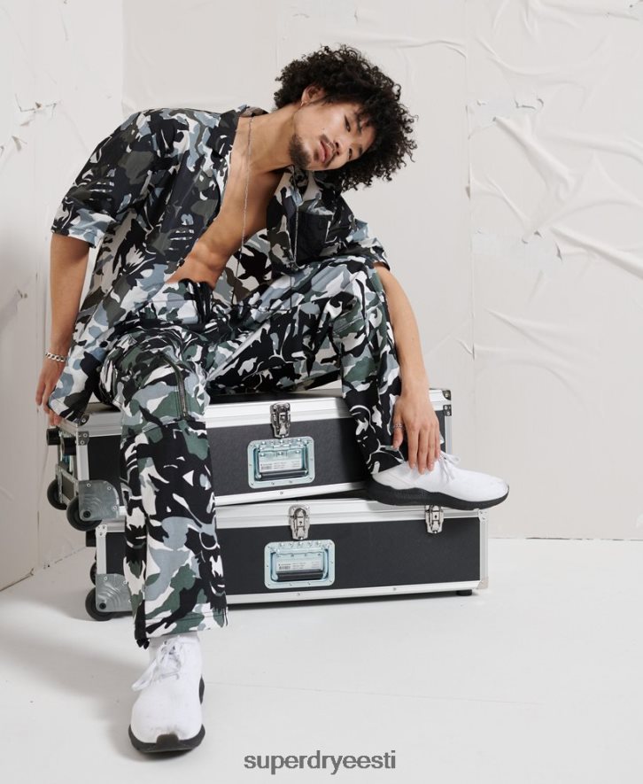 Superdry mehed energia düstoopia särk B2LT4220 Riietus mitu