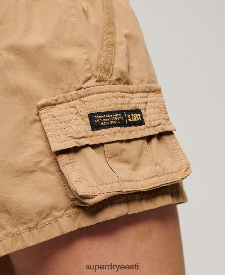 Superdry naised tarbekauba lühikesed püksid B2LT42124 Riietus tan