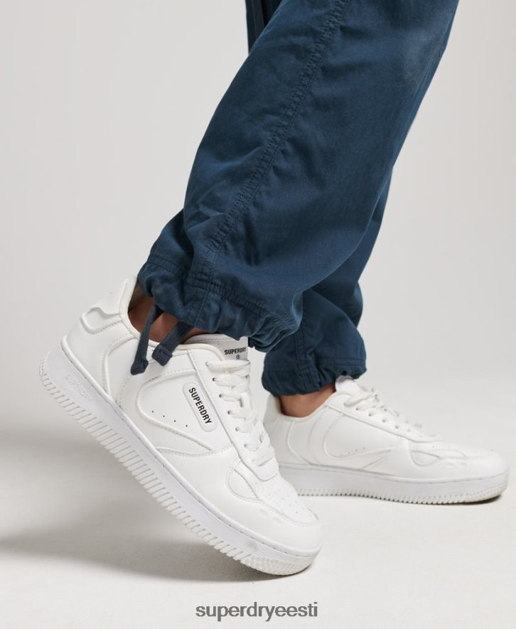 Superdry naised orgaanilisest puuvillast langevarjuga käepidemega püksid B2LT42600 Riietus merevägi