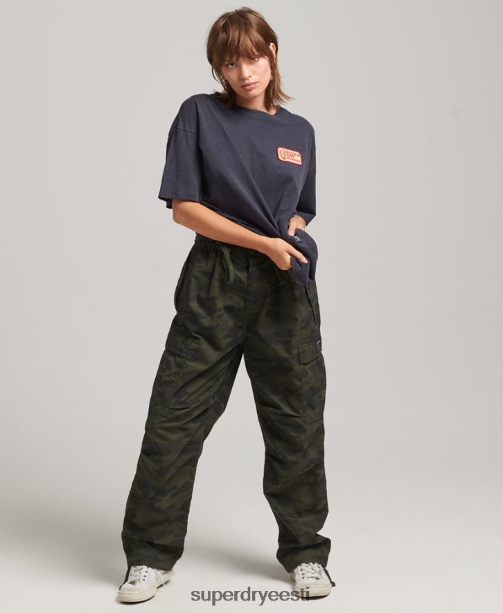 Superdry naised 90ndate logoga plaaster lahtiselt istuv T-särk B2LT42836 Riietus merevägi