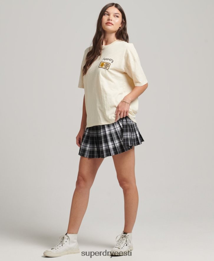 Superdry naised 90ndate logoga plaaster lahtiselt istuv T-särk B2LT46230 Riietus kreem